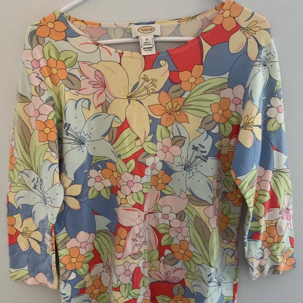 Talbots woman’s pullover top